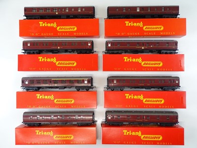 Lot 412 - A quantity of TRI-ANG OO Gauge Mk1 passenger...