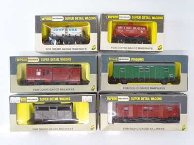 Lot 448 - A group of WRENN OO Gauge rarer wagons to...