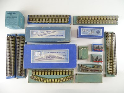 Lot 467 - A large group of HORNBY DUBLO OO Gauge...