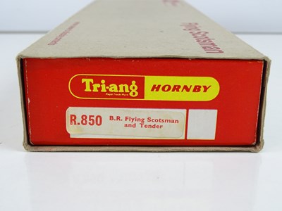 Lot 498 - A TRI-ANG-HORNBY OO Gauge R850 Class A3 steam...