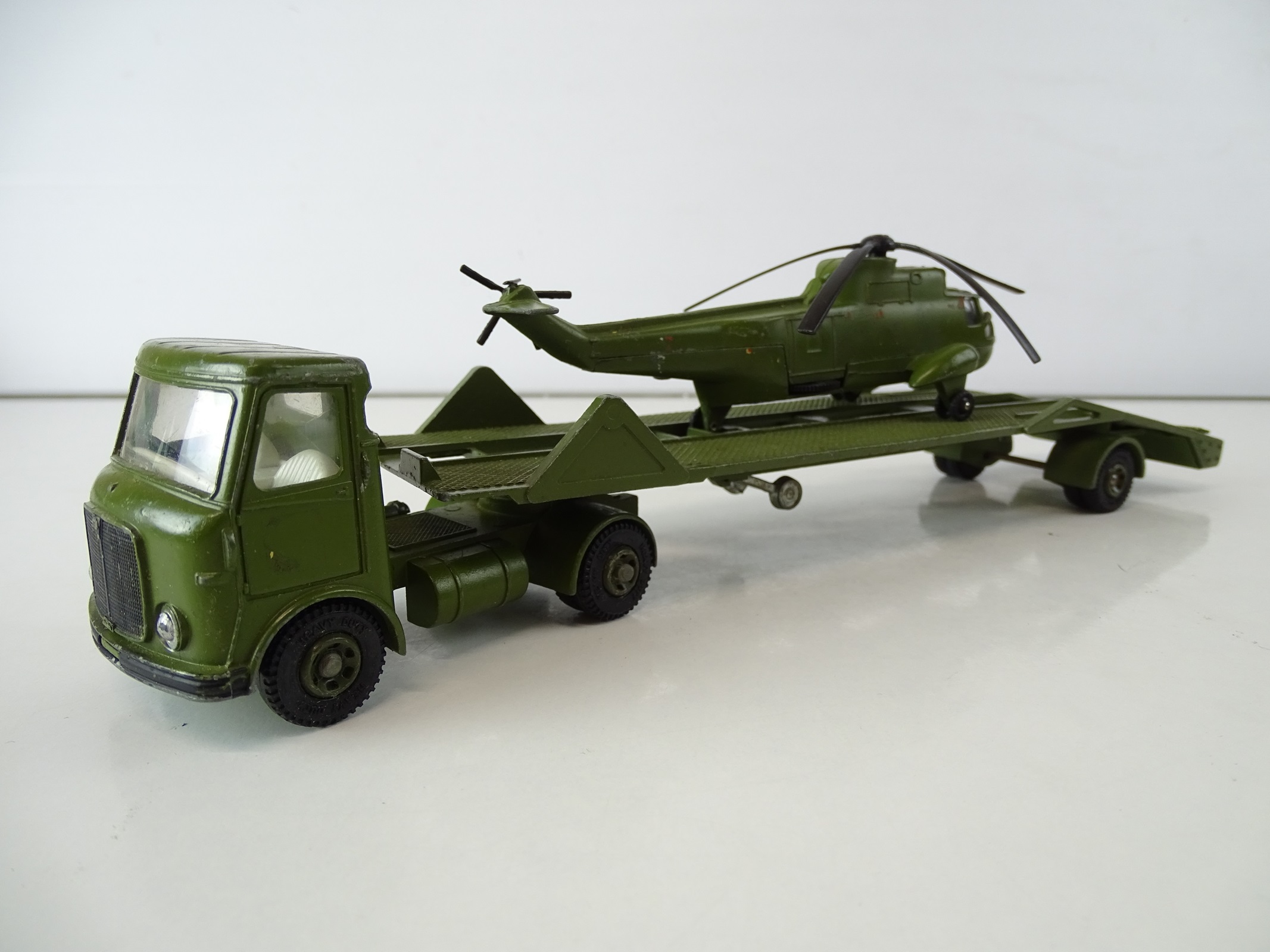 Lot 55 A group of boxed DINKY Military vehicles