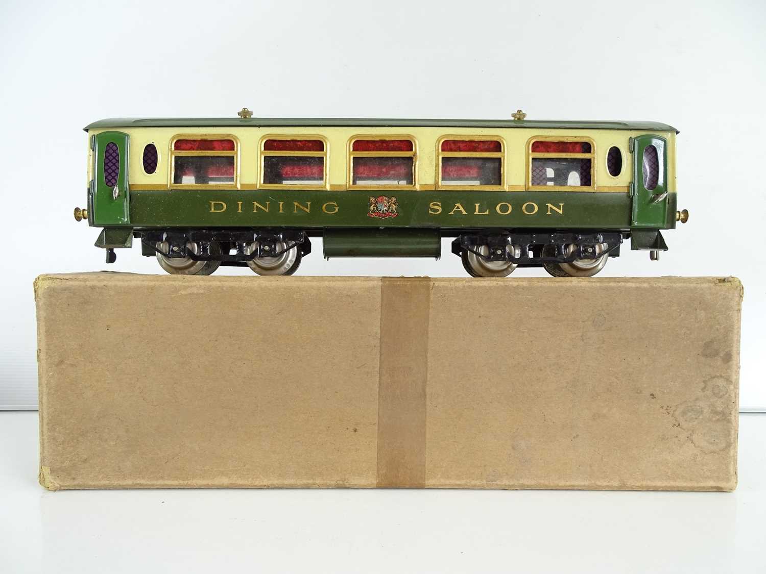 Lot 518 - A HORNBY SERIES O Gauge pre-war No.2 dining...