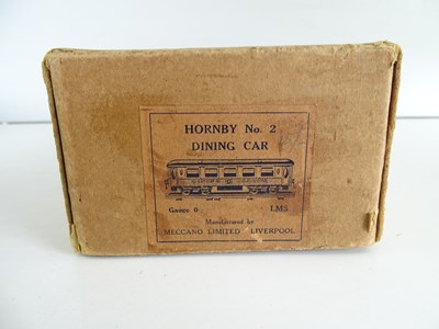 Lot 518 - A HORNBY SERIES O Gauge pre-war No.2 dining...