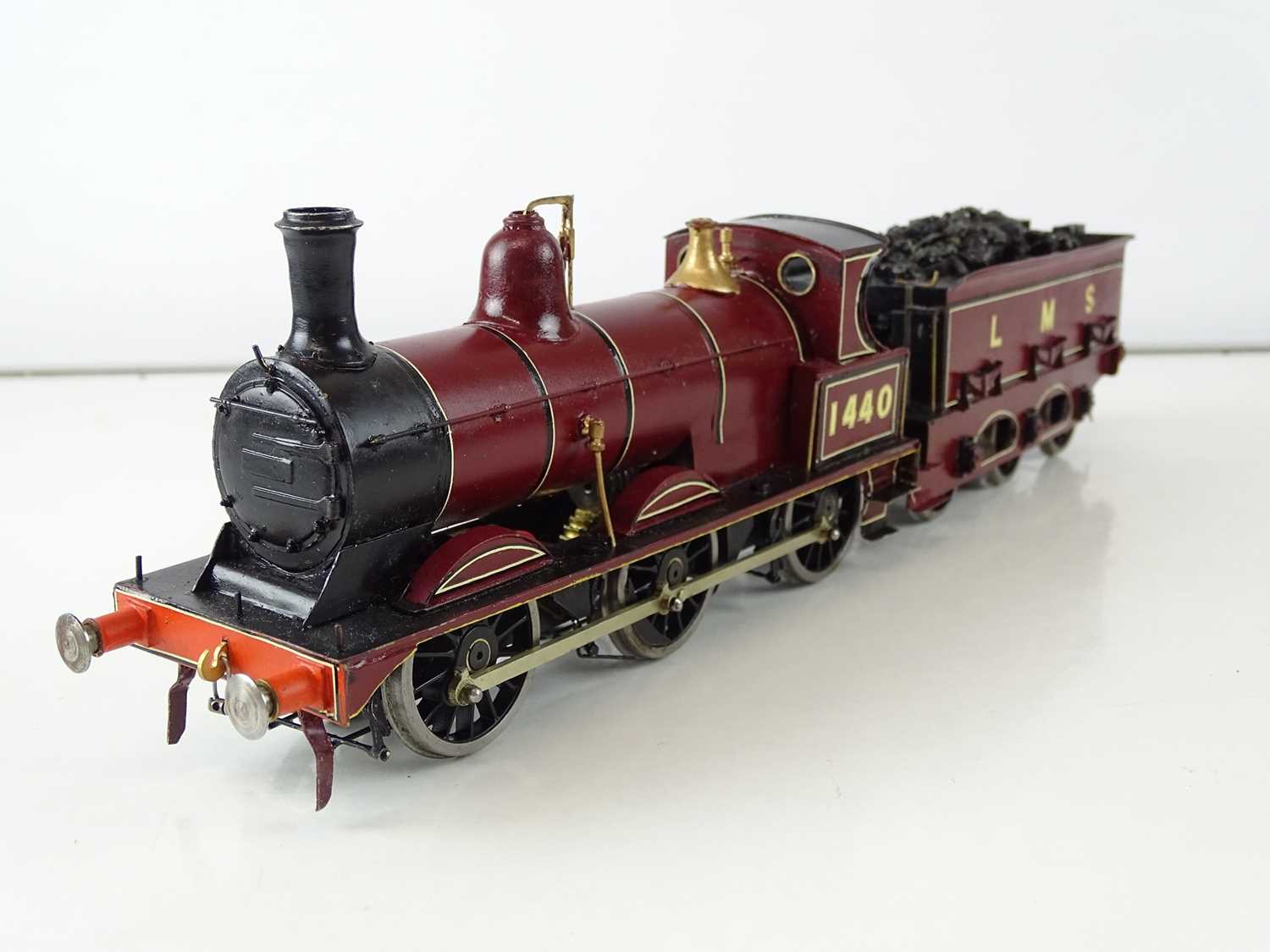 Lot 543 - A kitbuilt O Gauge finescale 0-6-0 steam...