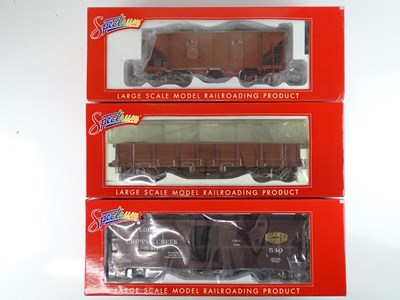 Lot 564 - A group of SPECTRUM American outline G scale...