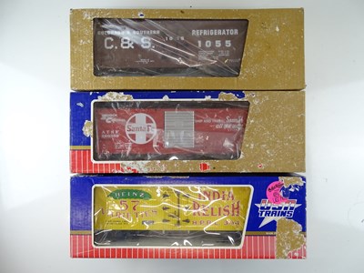 Lot 581 - A group of American outline G Scale box cars...