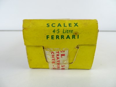Lot 105 - A group of mixed toys to include a SCALEX...