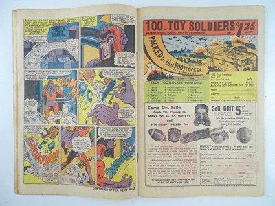 Lot 30 - X-MEN #18 (1966 - MARVEL - UK Price Variant) -...